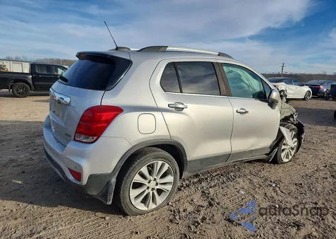 2018 Chevrolet Trax Premier z USA, uszkodzony, nr VIN 3GNCJMSBXJL199411
